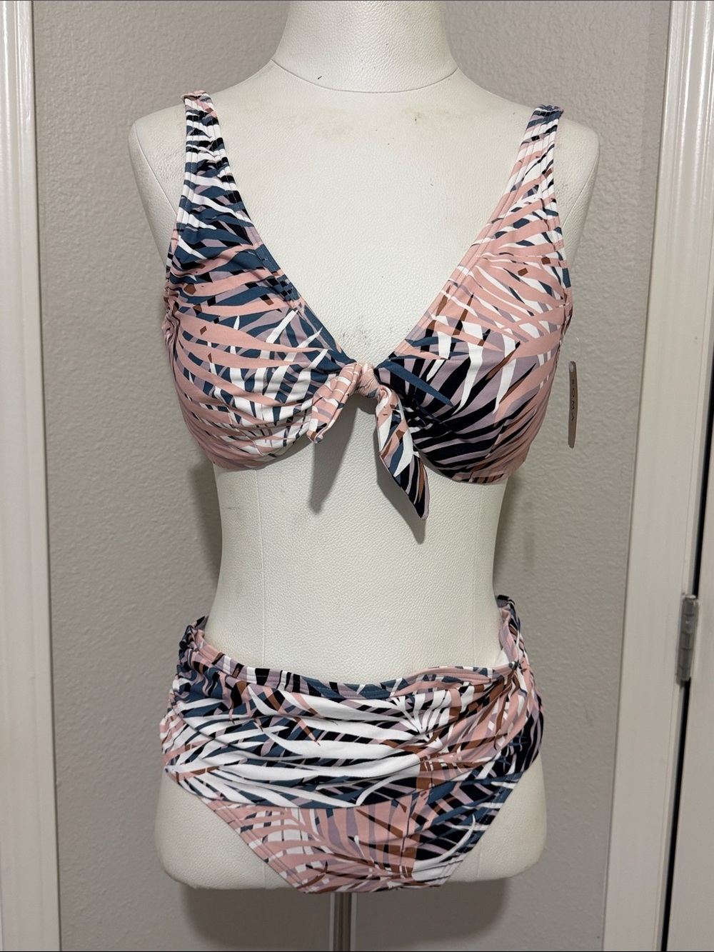 Soma Twist Front Undercover Palms Bikini and Bra Swimsuit Beach Pool Vacation